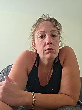 Wisie Cutie online show from June 6, 2026, 12:54 pm