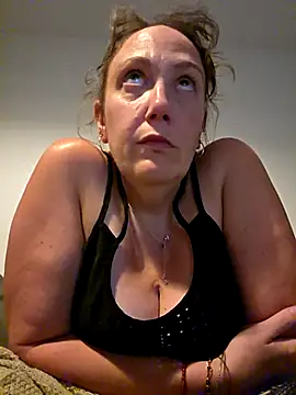 Wisie Cutie online show from June 12, 2026, 11:46 pm