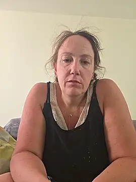 Wisie Cutie online show from June 14, 2026, 5:15 pm