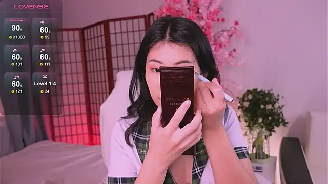 Wendy  Hills online show from September 14, 2025, 5:50 am