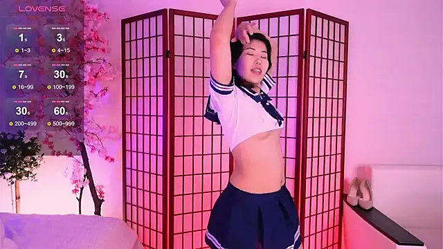 Wendy  Hills online show from September 18, 2025, 6:48 am