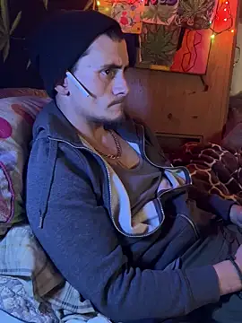 Snapshot of bugboy chatting on February 8, 2026, 4:27 am bugboy online show from February 8, 2026, 4:27 am