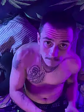 Snapshot of bugboy chatting on March 10, 2026, 8:41 am bugboy online show from March 10, 2026, 8:41 am