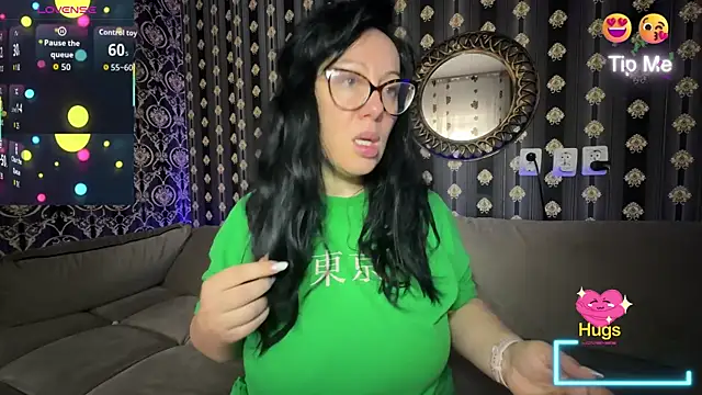 AnnaAnn online show from October 22, 2025, 5:52 am