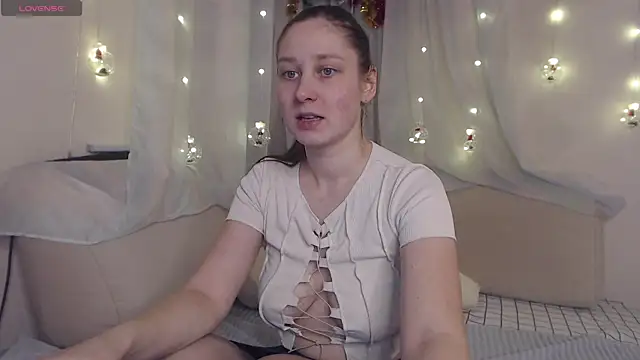 MollyBrams online show from January 16, 2025, 12:53 pm