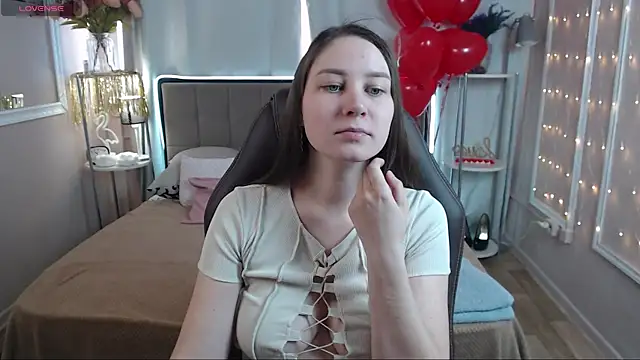 MollyBrams online show from February 23, 2025, 5:01 am