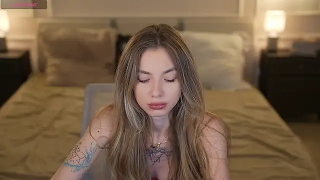 Snapshot of Kisasolo chatting on November 26, 2025, 1:06 am Kisasolo online show from November 26, 2025, 1:06 am