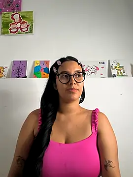 Annya-sweet online show from April 28, 2026, 3:28 pm