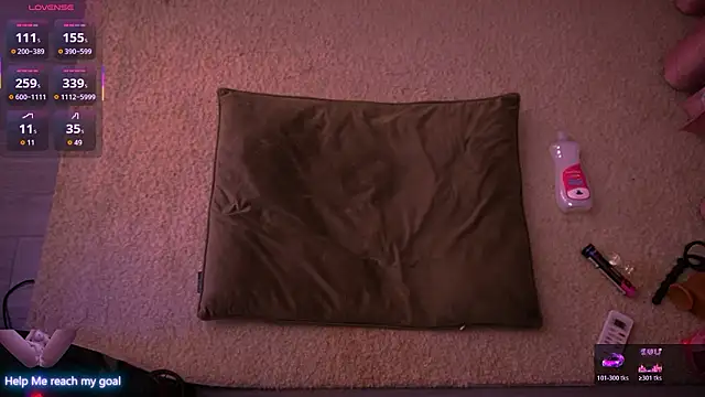 Redhead Shark new online show from March 12, 2026, 9:10 pm