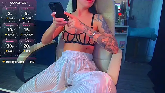 Snapshot of gold_cobra chatting on April 20, 2026, 7:22 am gold cobra online show from April 20, 2026, 7:22 am