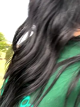 i am nina  online show from February 6, 2025, 9:49 pm