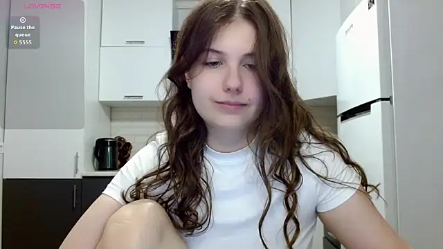 SayMeow  online show from May 11, 2026, 5:43 pm