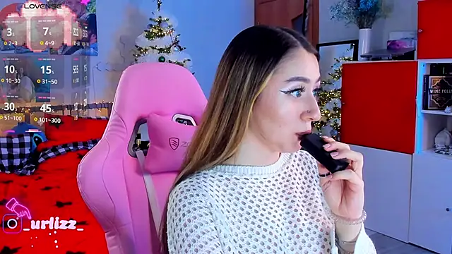 Snapshot of Fiona-Love chatting on January 18, 2025, 11:00 pm Fiona-Love online show from January 18, 2025, 11:00 pm