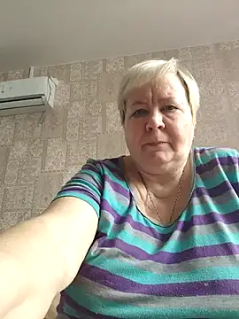 EffectFiona online show from March 6, 2025, 4:30 am