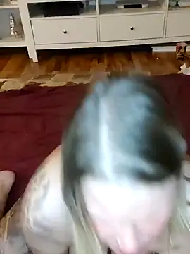 Snapshot of SexyDreamercouple89 chatting on December 14, 2024, 1:50 am SexyDreamercouple89 online show from December 14, 2024, 1:50 am