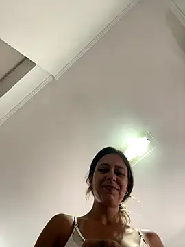 Snapshot of Gipoltergeist chatting on December 14, 2025, 8:57 pm Gipoltergeist online show from December 14, 2025, 8:57 pm