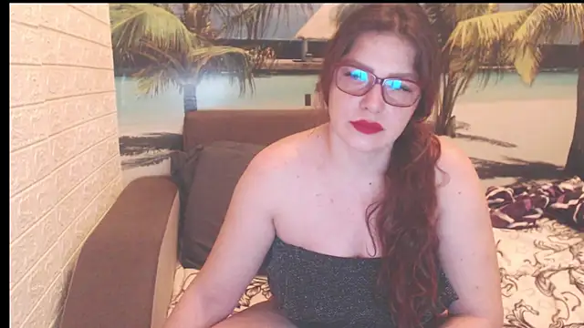 Snapshot of Queen__Natasha chatting on November 9, 2025, 9:57 pm Queen Natasha online show from November 9, 2025, 9:57 pm