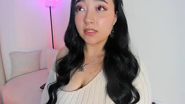 Miss Loise online show from July 25, 2026, 5:27 am