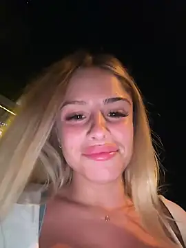 Snapshot of BritneyDimond chatting on December 29, 2024, 8:58 pm BritneyDimond online show from December 29, 2024, 8:58 pm