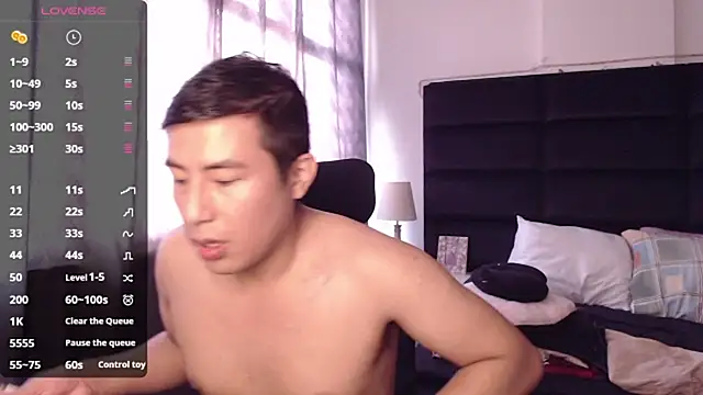 andrewmhilton  online show from September 13, 2025, 5:24 pm