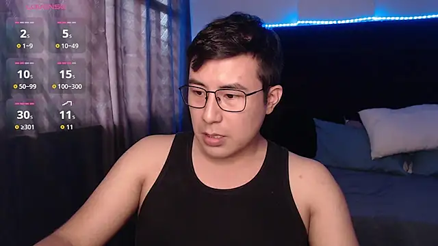 andrewmhilton  online show from February 26, 2026, 9:47 pm