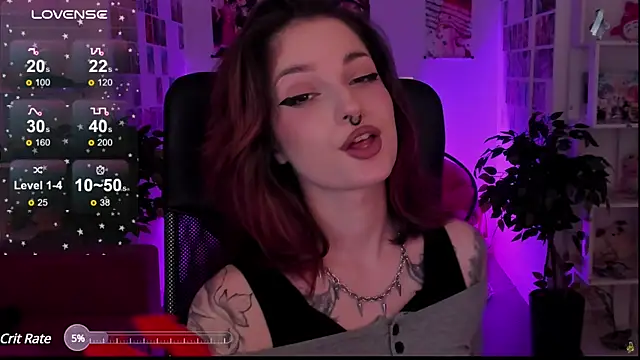 BratzieDarsie online show from January 27, 2025, 2:46 pm