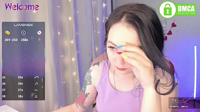 Snapshot of AnnyHoney_ chatting on February 10, 2025, 2:37 pm AnnyHoney online show from February 10, 2025, 2:37 pm