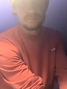 Snapshot of Midwestalpha chatting on March 14, 2025, 3:25 pm Midwestalpha online show from March 14, 2025, 3:25 pm