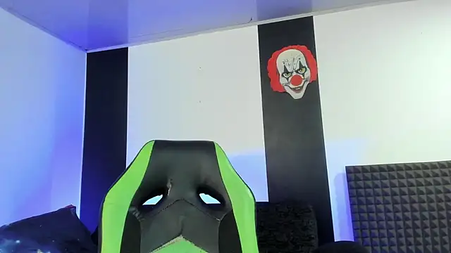 jhonnysnow17 online show from February 9, 2025, 5:40 am