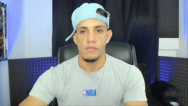 jhonnysnow17 online show from June 27, 2026, 5:34 am