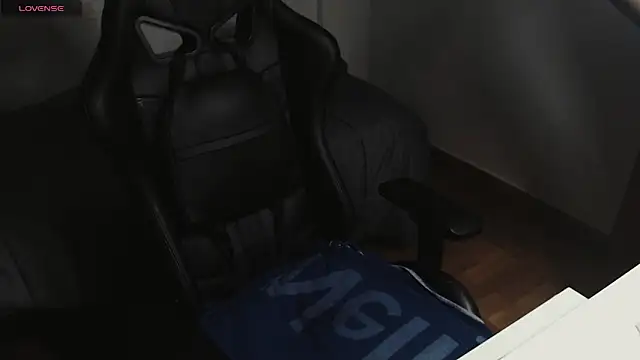 cutehairymacho online show from March 2, 2025, 6:40 pm