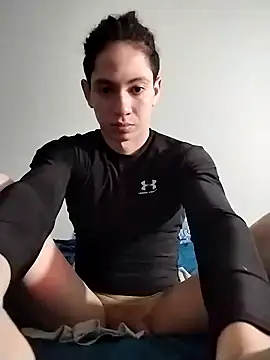 LiverandBrat77 online show from December 17, 2024, 5:51 am