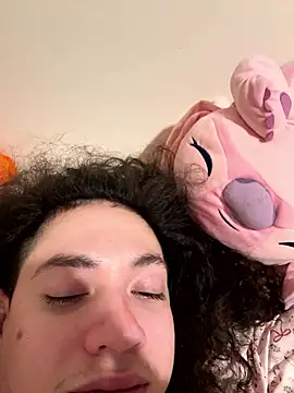 LiverandBrat77 online show from January 14, 2026, 5:02 am