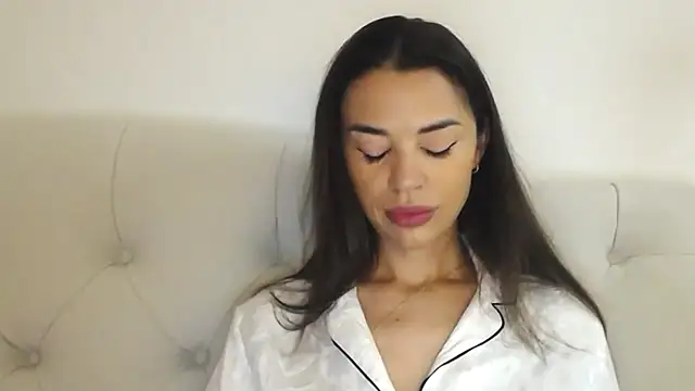 Mika Gold online show from September 11, 2025, 9:31 am