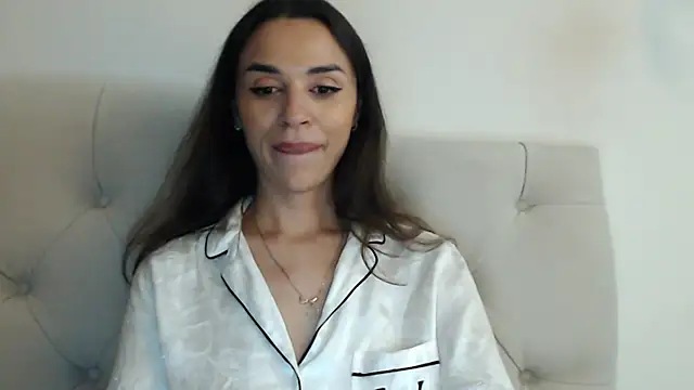 Mika Gold online show from October 13, 2025, 10:32 pm