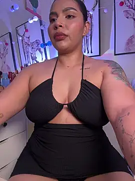 GigiiStone online show from March 3, 2026, 2:12 pm