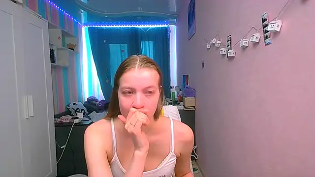 Snapshot of __Aphrodita__wow__ chatting on March 22, 2025, 12:25 pm Aphrodita wow online show from March 22, 2025, 12:25 pm