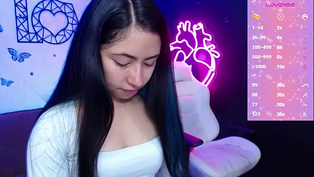 demyanderson  online show from March 10, 2025, 9:29 pm