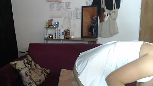 Nathacha online show from February 22, 2025, 11:03 pm