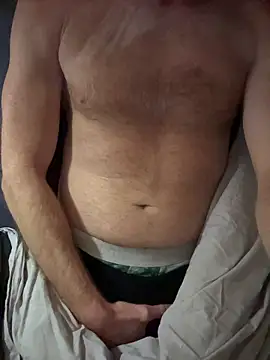 Snapshot of Gayginger86 chatting on July 29, 2026, 2:37 pm Gayginger86 online show from July 29, 2026, 2:37 pm