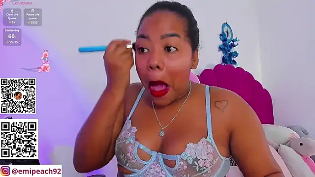 samanthaabloom online show from July 27, 2026, 1:40 pm