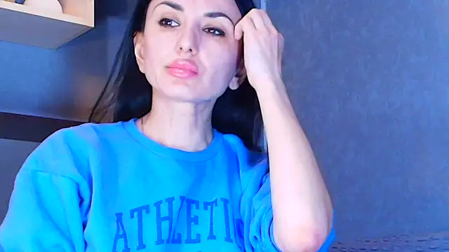 Siaconna online show from March 10, 2025, 7:10 am