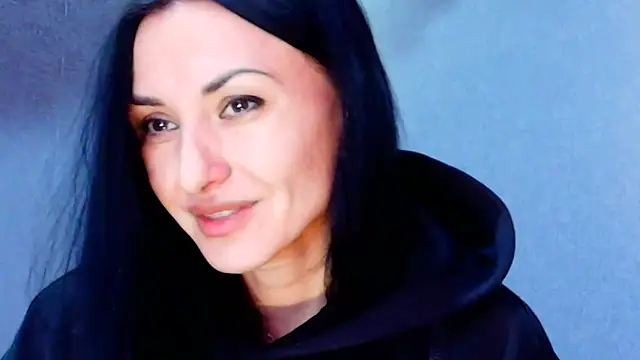 Siaconna online show from April 24, 2026, 7:33 am