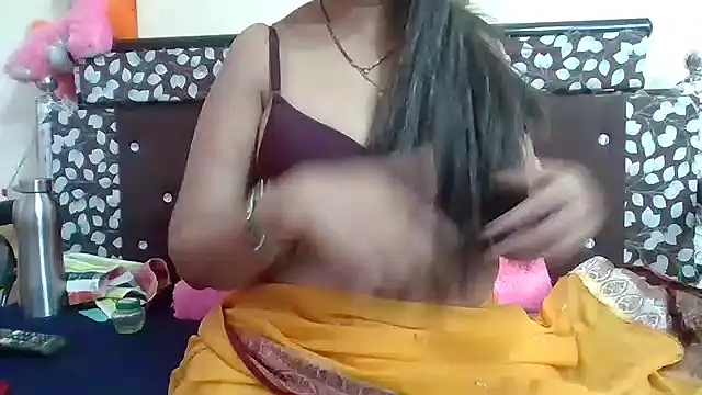 NautyBabe online show from December 18, 2025, 11:27 am