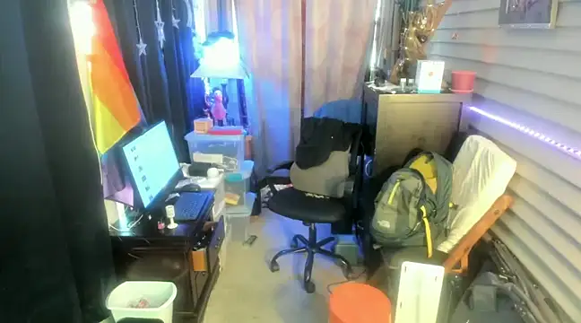 Daddysthick online show from December 3, 2024, 5:55 pm