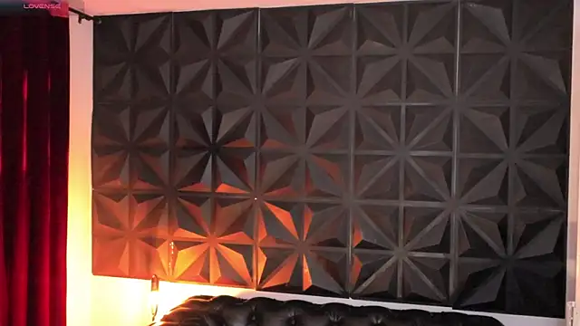 Misselektra   online show from February 25, 2025, 3:42 am