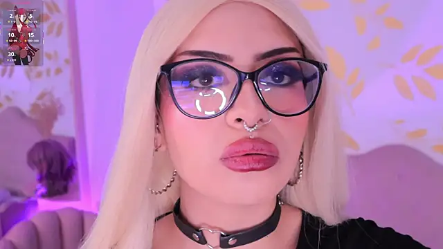 Misselektra   online show from October 6, 2025, 3:37 am