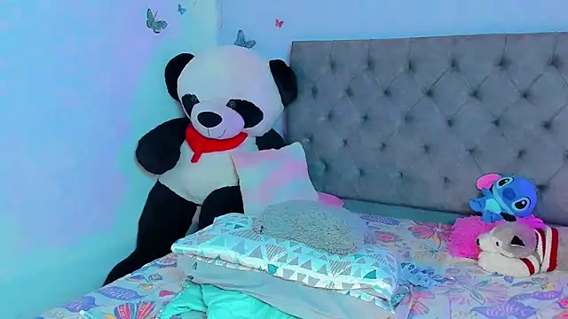 Snapshot of mabellfox chatting on February 25, 2025, 6:53 pm mabellfox online show from February 25, 2025, 6:53 pm