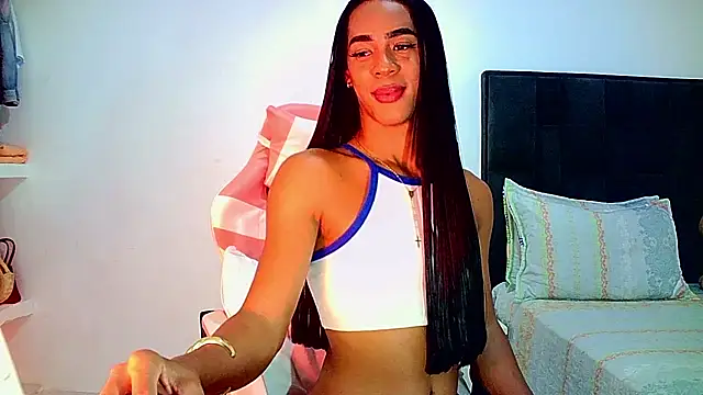 Snapshot of carmen14 chatting on July 28, 2026, 2:13 pm carmen14 online show from July 28, 2026, 2:13 pm