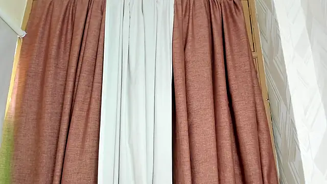 Snapshot of alanismorgan chatting on January 25, 2025, 5:19 pm alanismorgan online show from January 25, 2025, 5:19 pm